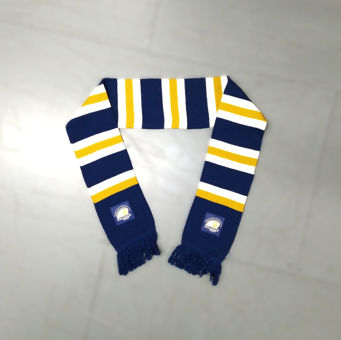Leinster Rugby Casual Scarf 2014 / 15 Leinster Rugby Unisex Adults Leinster Rugby Dublin SHIRTS V SKINS
