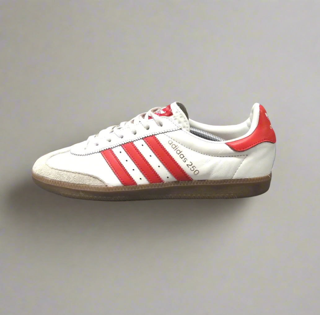 adidas gazelle silver green womens adidas AS 250 Runners (UK 11) [Very Good] – SHIRTS V SKINS