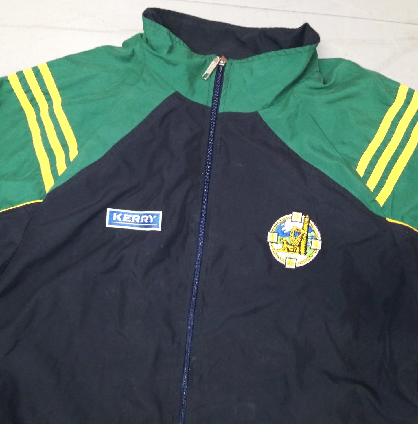 Kerry GAA Long Sleeve Casual Jacket 2006 / 07 O'Neills Unisex Adults Kerry Foods ciarrai SHIRTS V SKINS