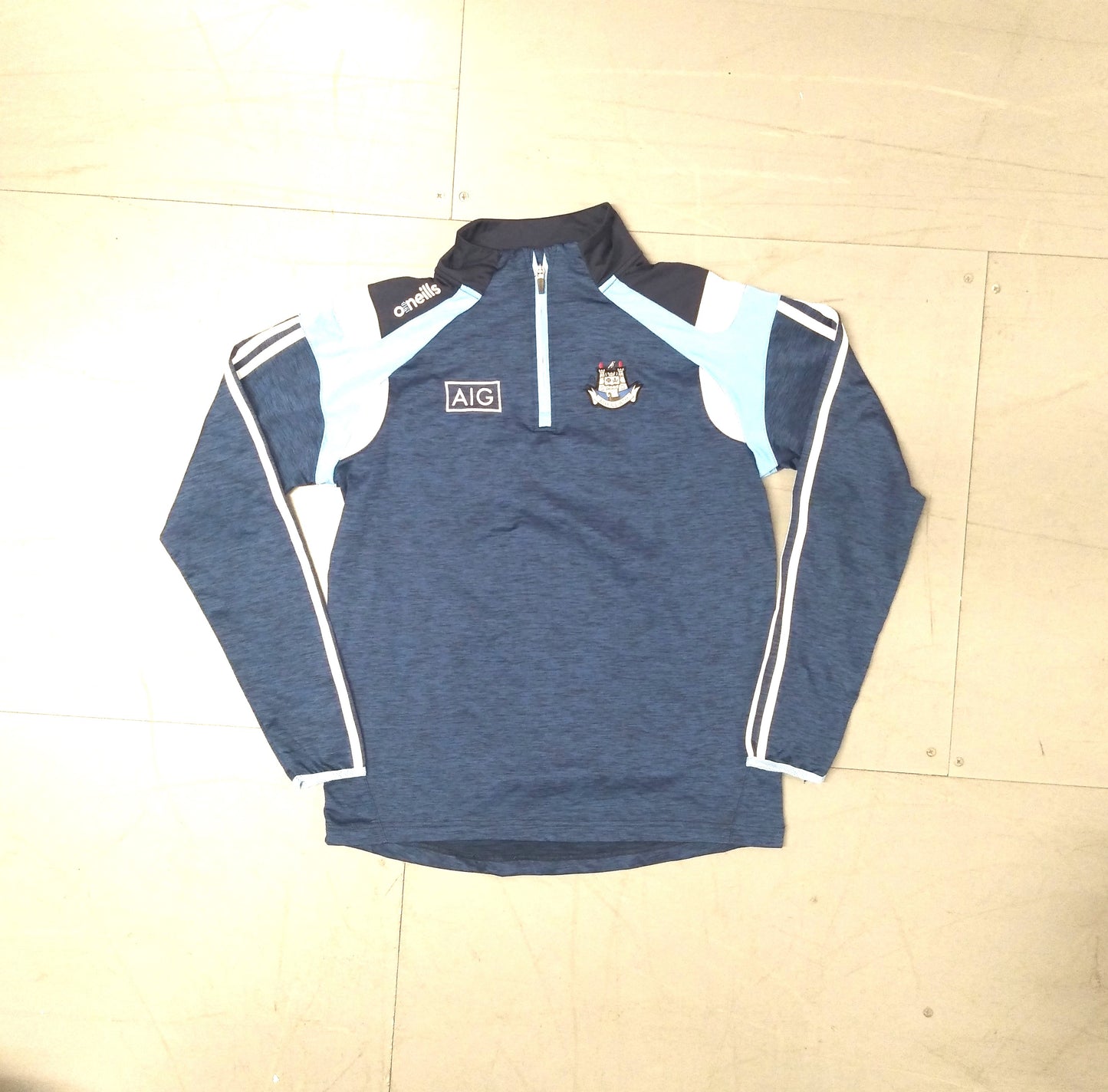 Dublin GAA Long Sleeve Training Sweatshirt 2017 / 18 O'Neills Unisex Adults AIG Leinster All Ireland Croke park SHIRTS V SKINS