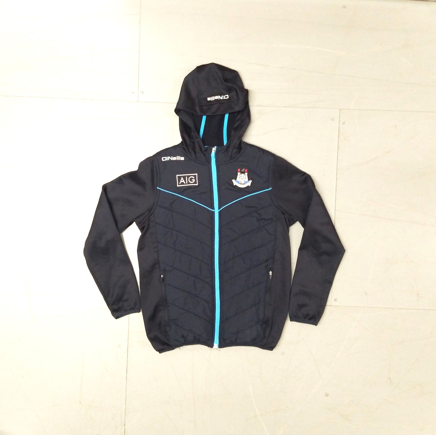 Dublin GAA Long Sleeve Casual Jacket 2018 / 19 O'Neills Teens AIG Leinster All Ireland Croke park SHIRTS V SKINS