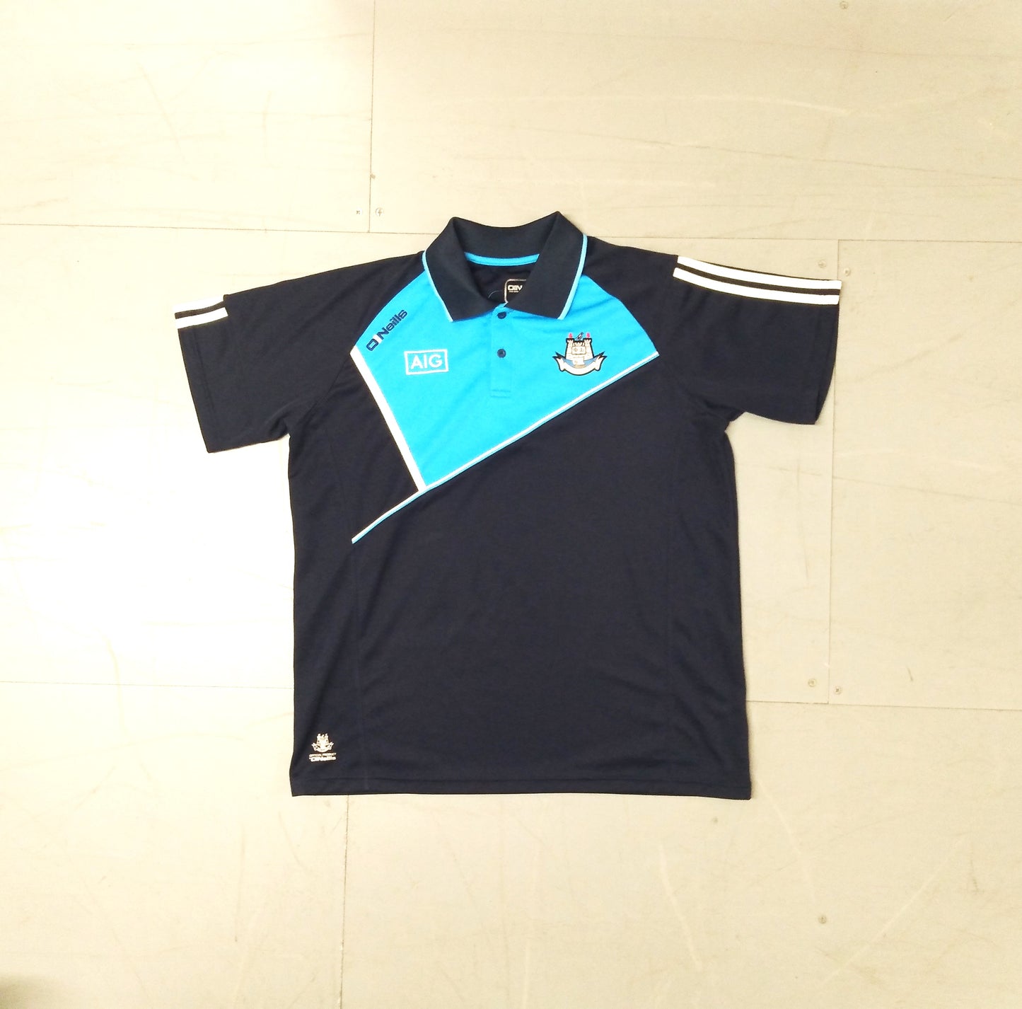Dublin GAA Short Sleeve Casual Polo Shirt 2016 / 17 O'Neills Unisex Adults SHIRTS V SKINS