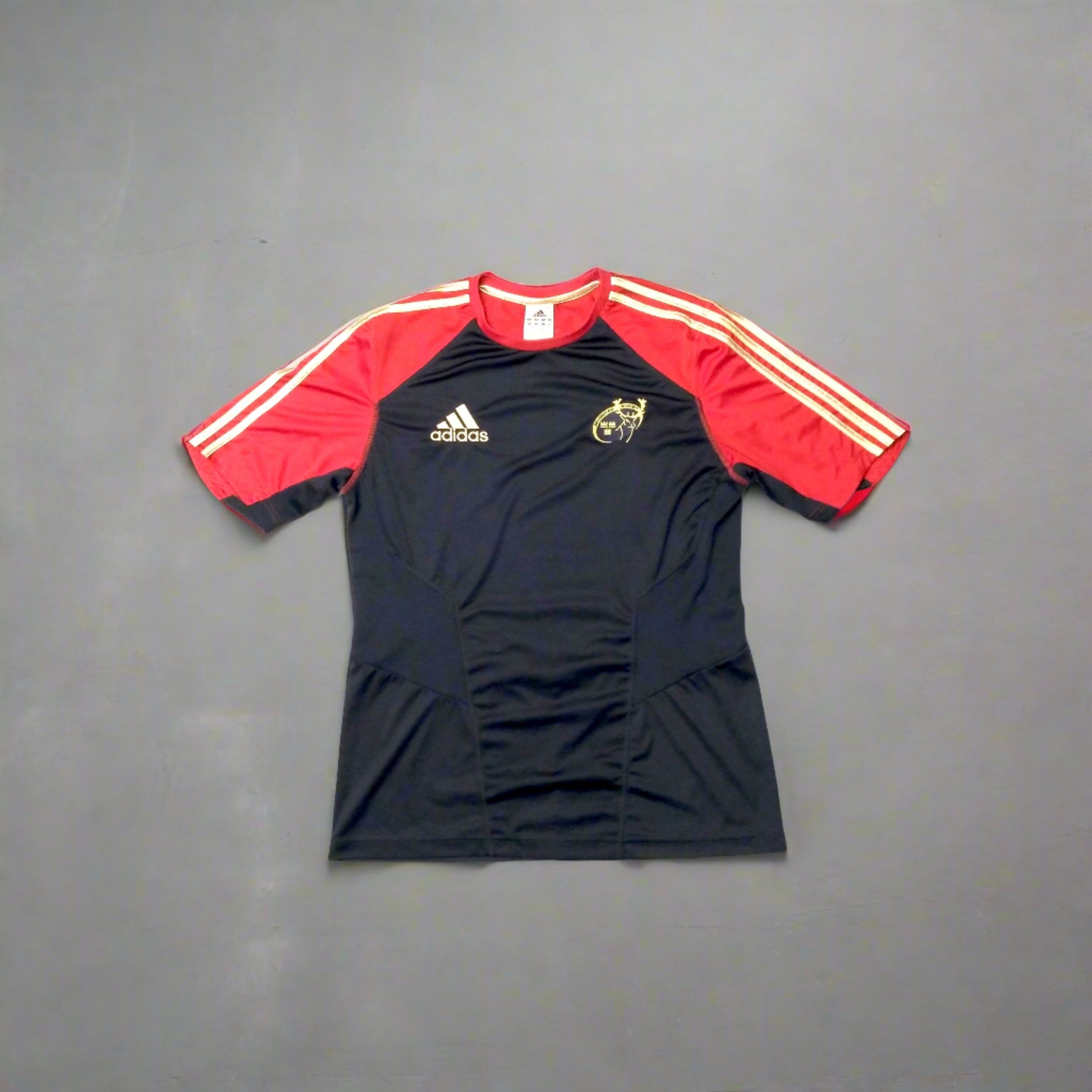 Munster 2011 Rugby Jersey adidas (XL) Media 1 of 2