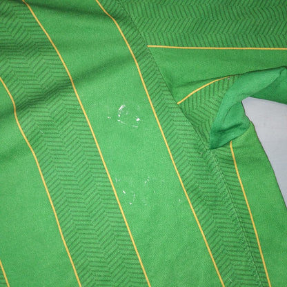 Republic of Ireland 2011 / 12 Football Jersey Umbro (M)