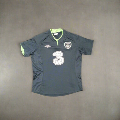 Republic of Ireland 2013 / 14 Football Jersey Umbro (L)