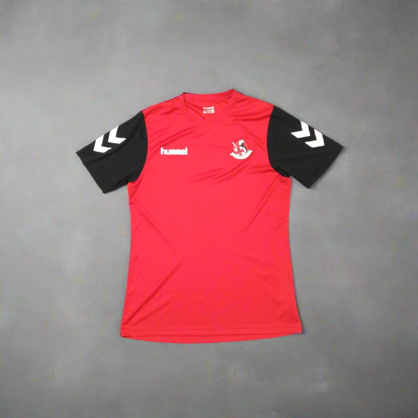 Crusaders FC 2021 / 22 Football Jersey Hummel (XL)