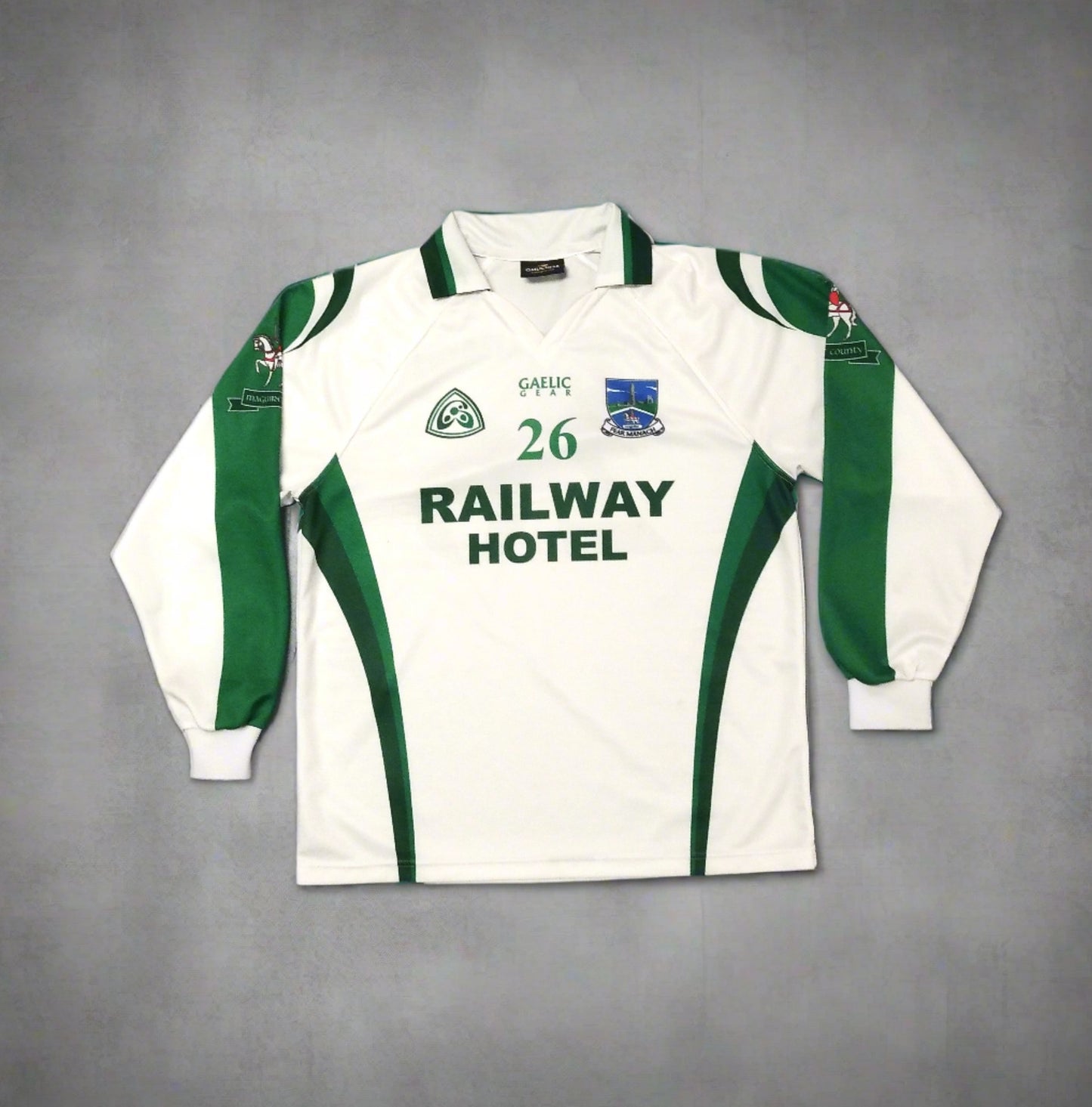 Fermanagh 2009 / 10 GAA Jersey O'Neills (XL) Player Issue #26