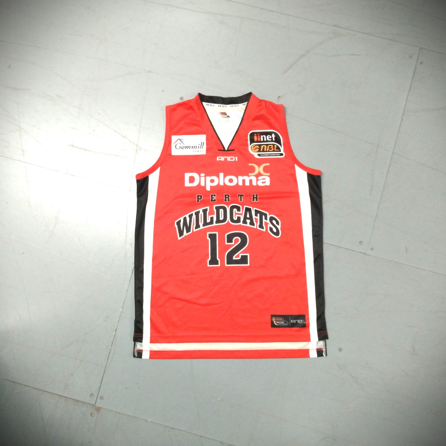 Perth Wildcats 2010 / 11 Basketball Jersey And1 (M) Lisch #12