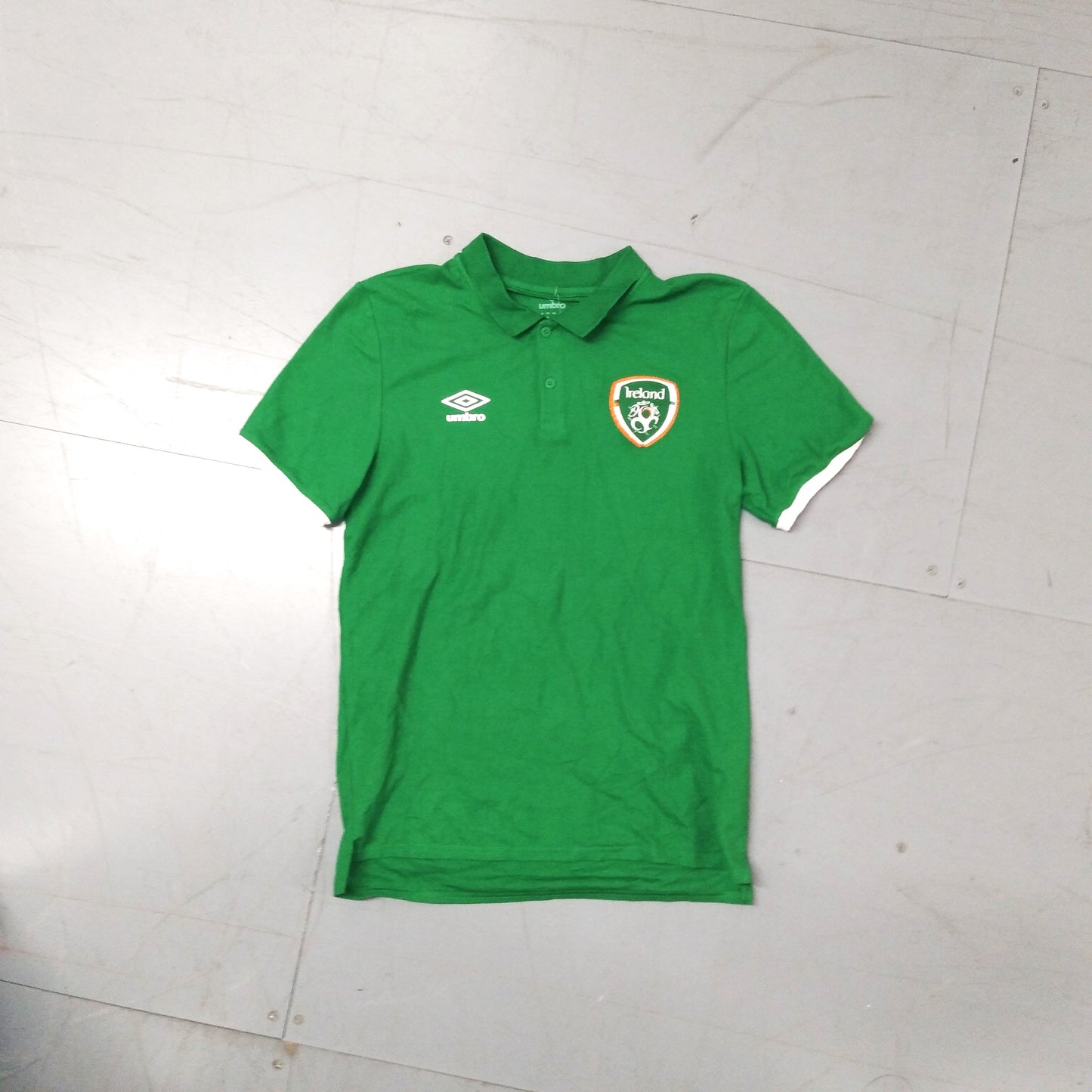 Republic of Ireland  Football Polo Shirt Umbro (M)