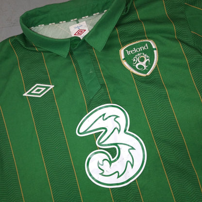 Republic of Ireland 2011 / 12 Football Jersey Umbro (XL)