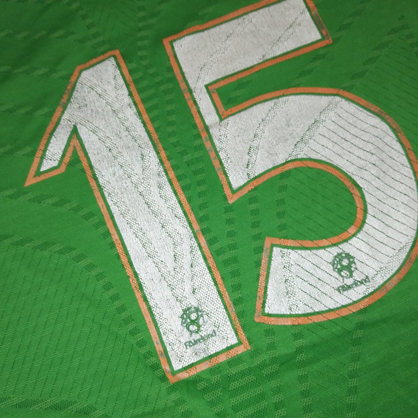 Republic of Ireland 2008 / 09 Football Jersey Umbro (XL) Player Issue #15