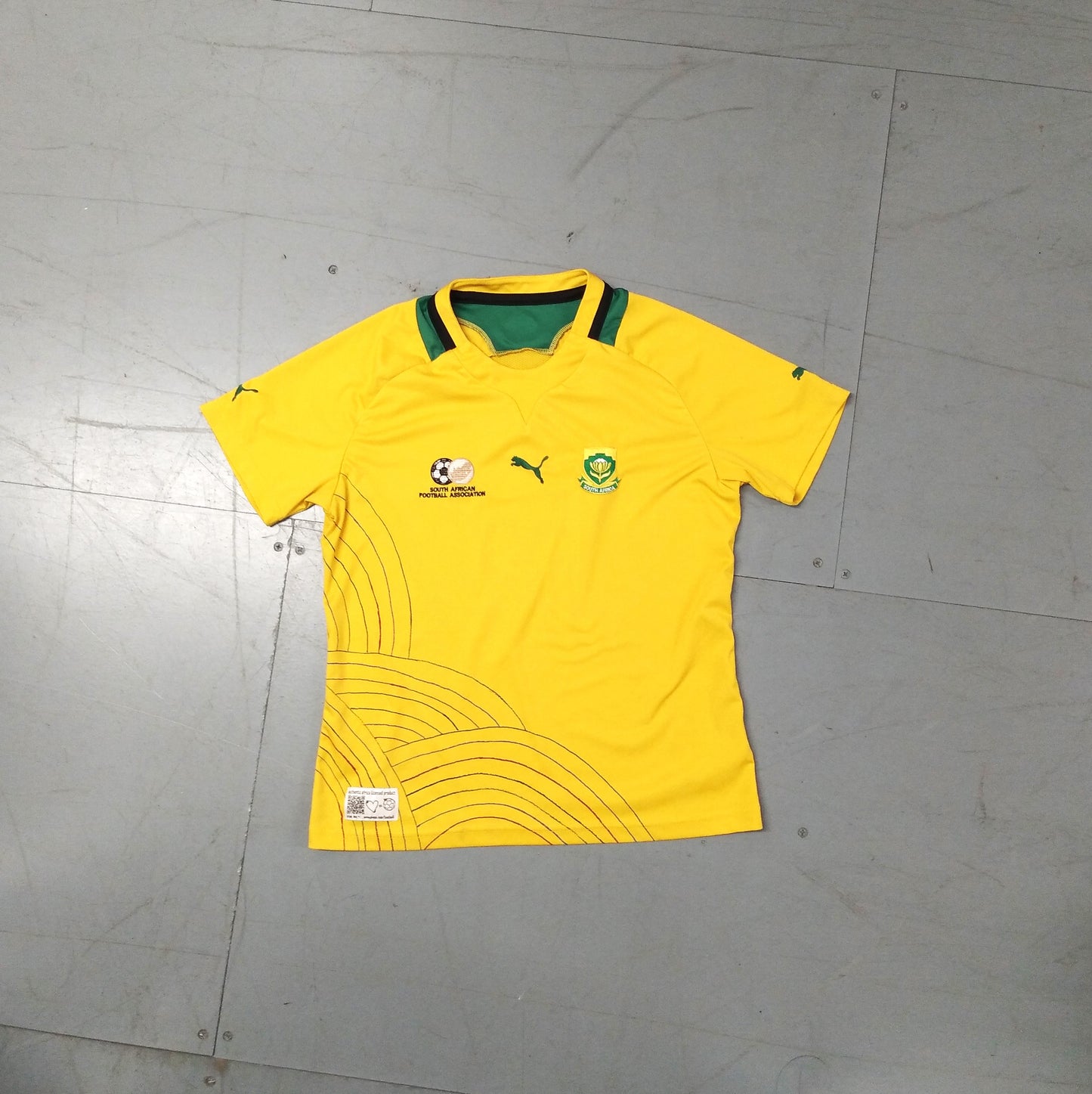 South Africa 2012 / 13 Football Jersey Puma (L Youths)   [Average]