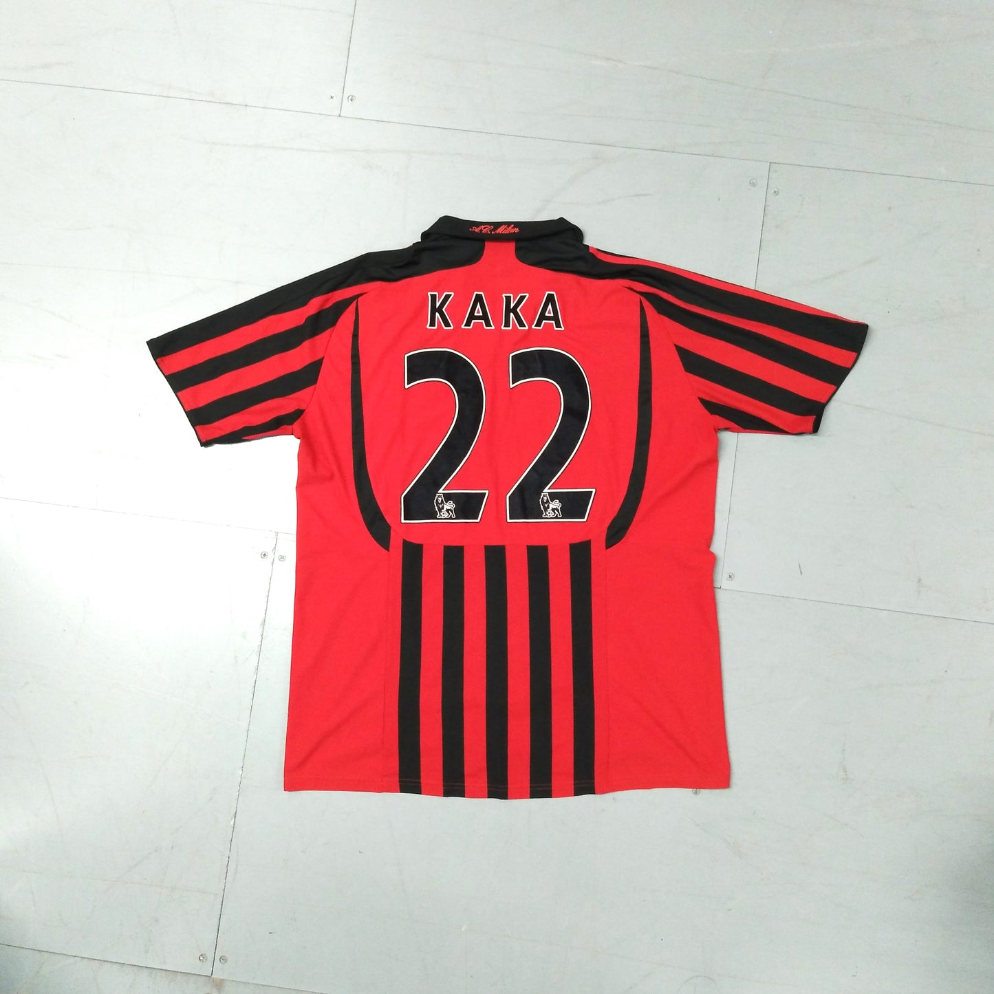 AC Milan 2007 / 08 Football Jersey adidas (XL) Kaka #22 [Fair]