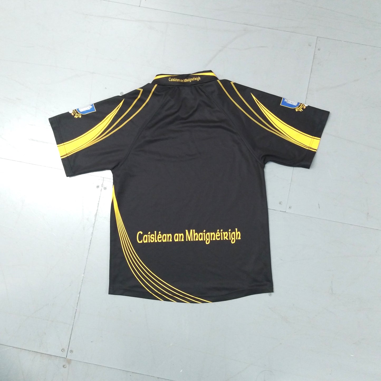 Castlemagner (Cork)  GAA Jersey Masita (M)   [Very Good]