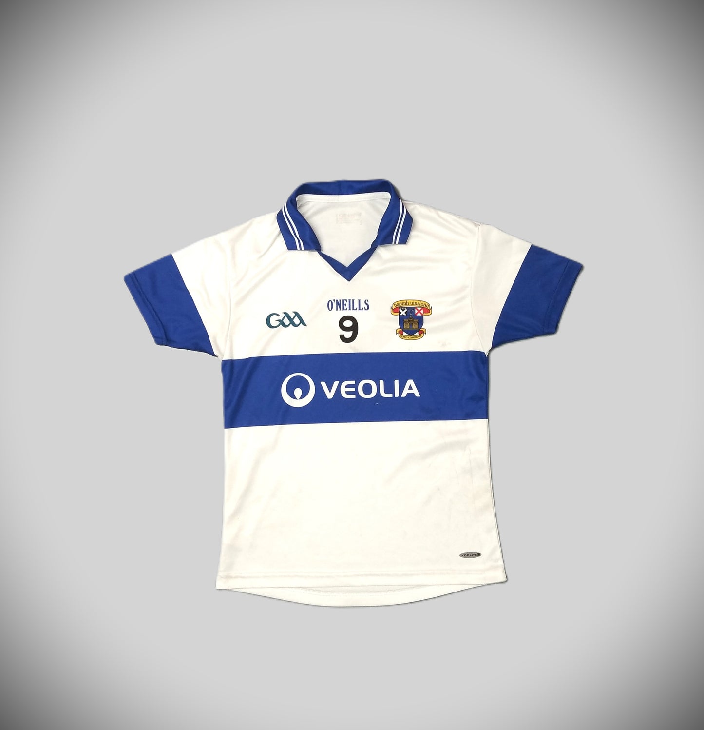 St Vincents (Dublin) 2015 / 16 GAA Jersey O'Neills (S) Player Issue #9 [Average]