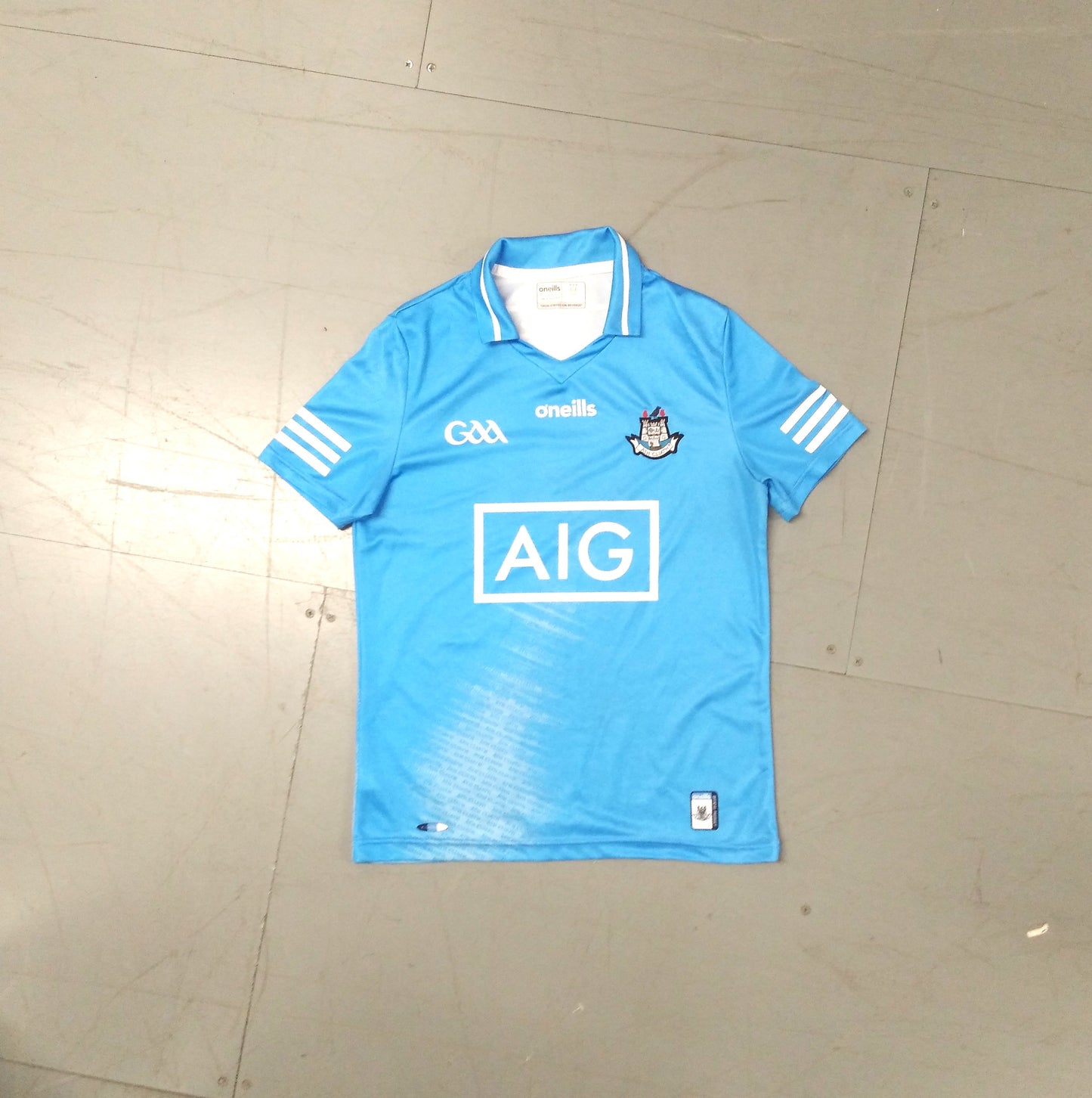 Dublin 2021 / 22 GAA Jersey O'Neills (L)   [Very Good]