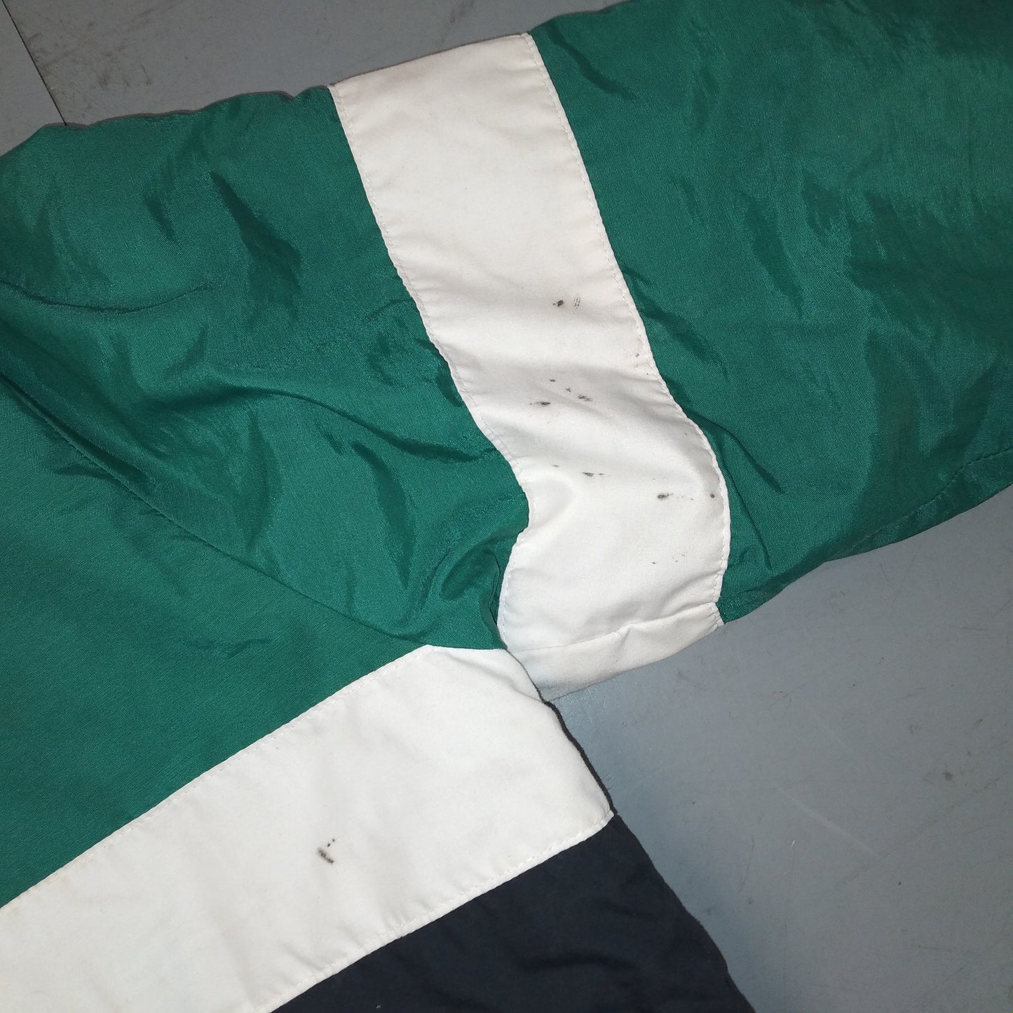 Eirins isle (Dublin) 1990s GAA Jacket  (2XL)  [Fair]