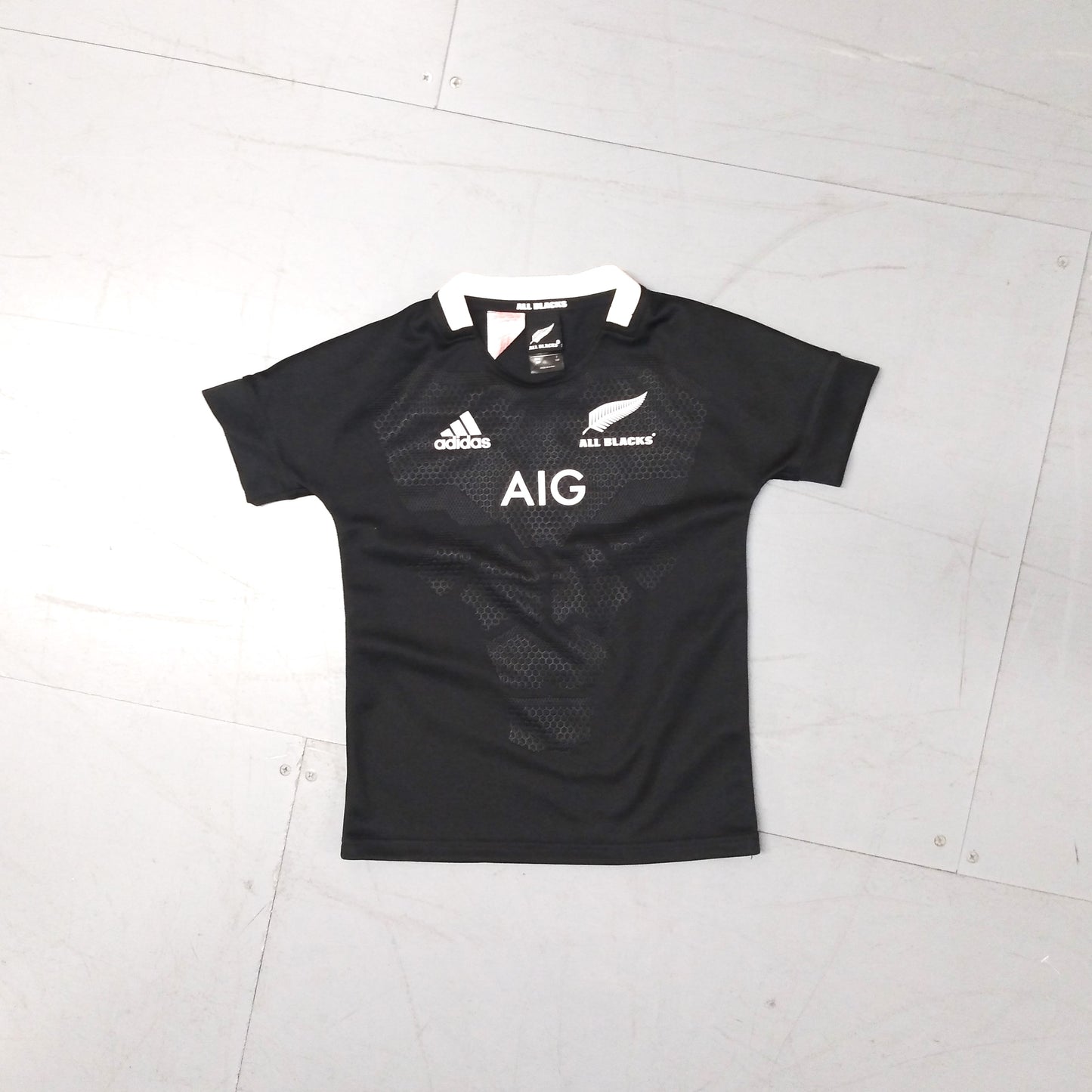 New Zealand All Blacks 2018 / 19 Rugby Jersey adidas (9-10 Years)   [Good]