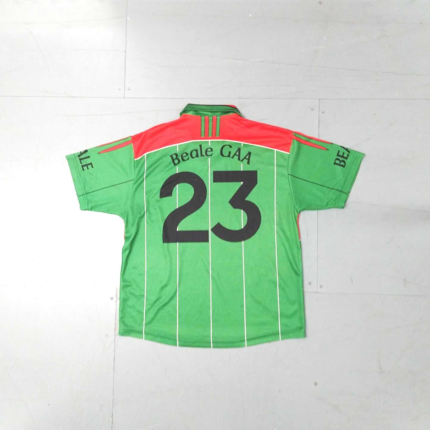 Beale 2006 / 07 GAA Jersey O'Neills (XL) Player Issue #23 [Average]