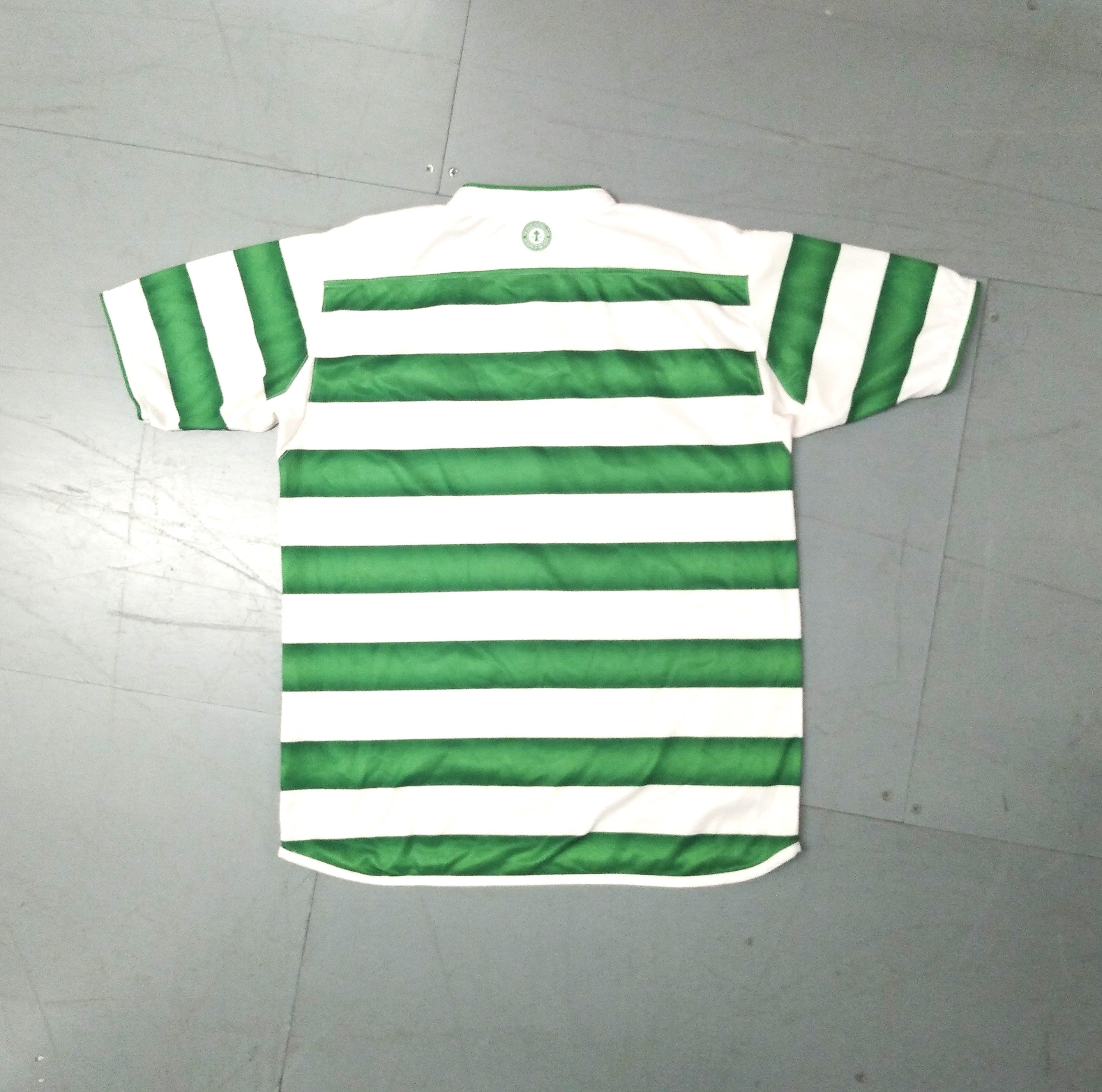 Celtic FC 2003 / 04 Football Jersey Umbro (L) [Very Good] – SHIRTS