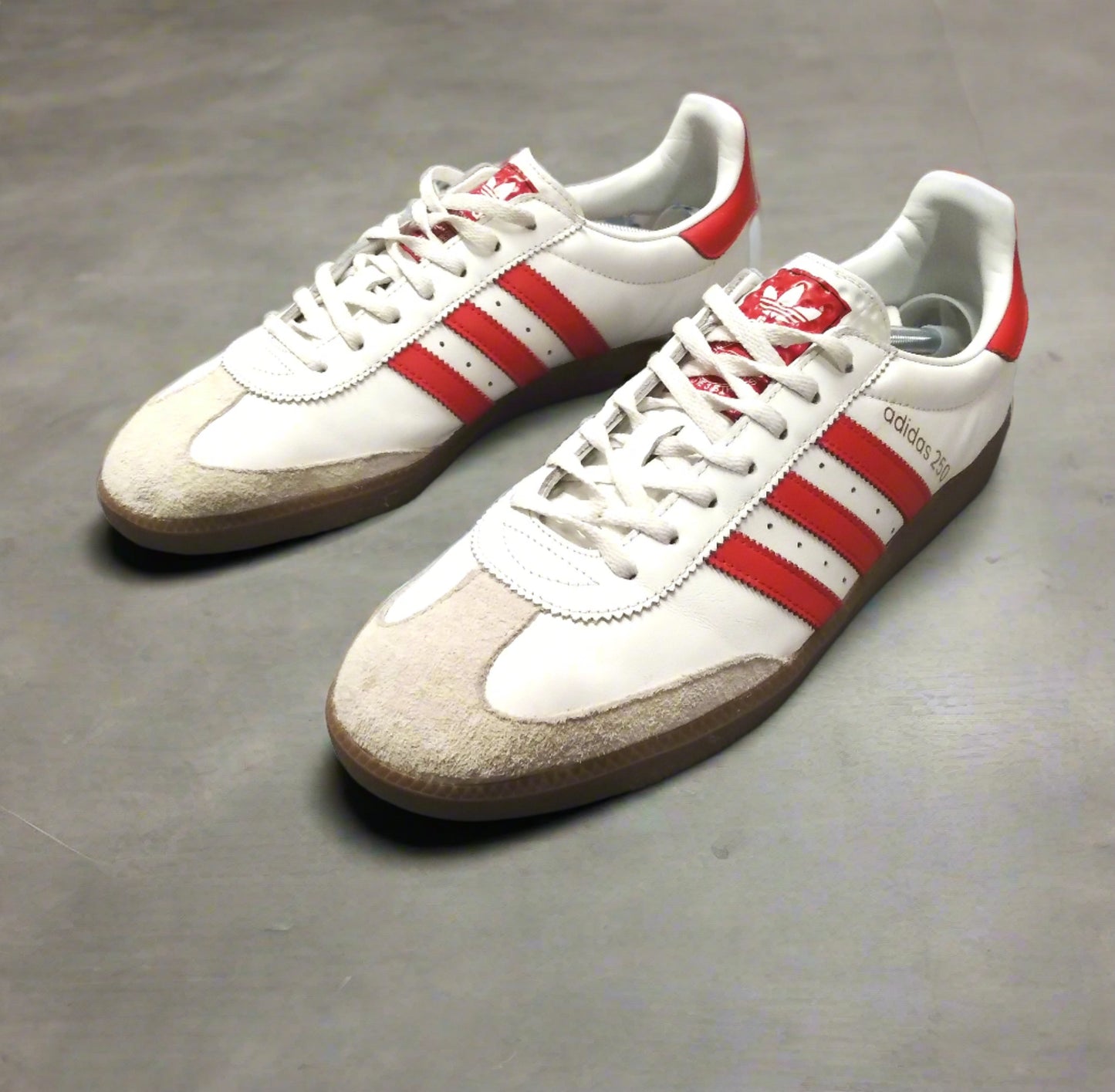 AS 250  adidas (UK 11)  GY1767 [Very Good]