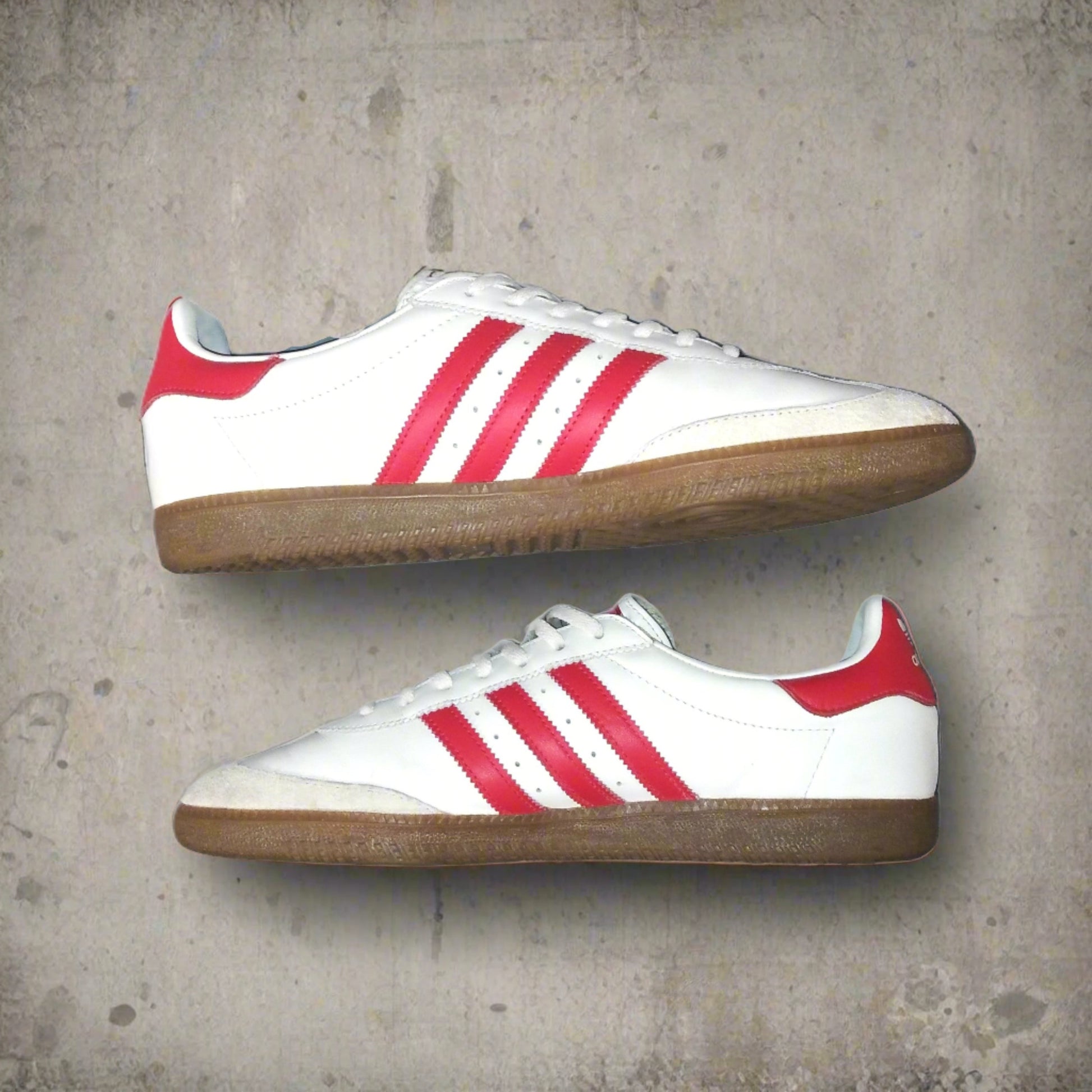 AS 250  adidas (UK 11)  GY1767 [Very Good]