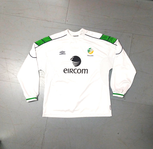 Republic of Ireland 2000 / 01 Football Jersey Umbro (XL) Player Issue  [Good]