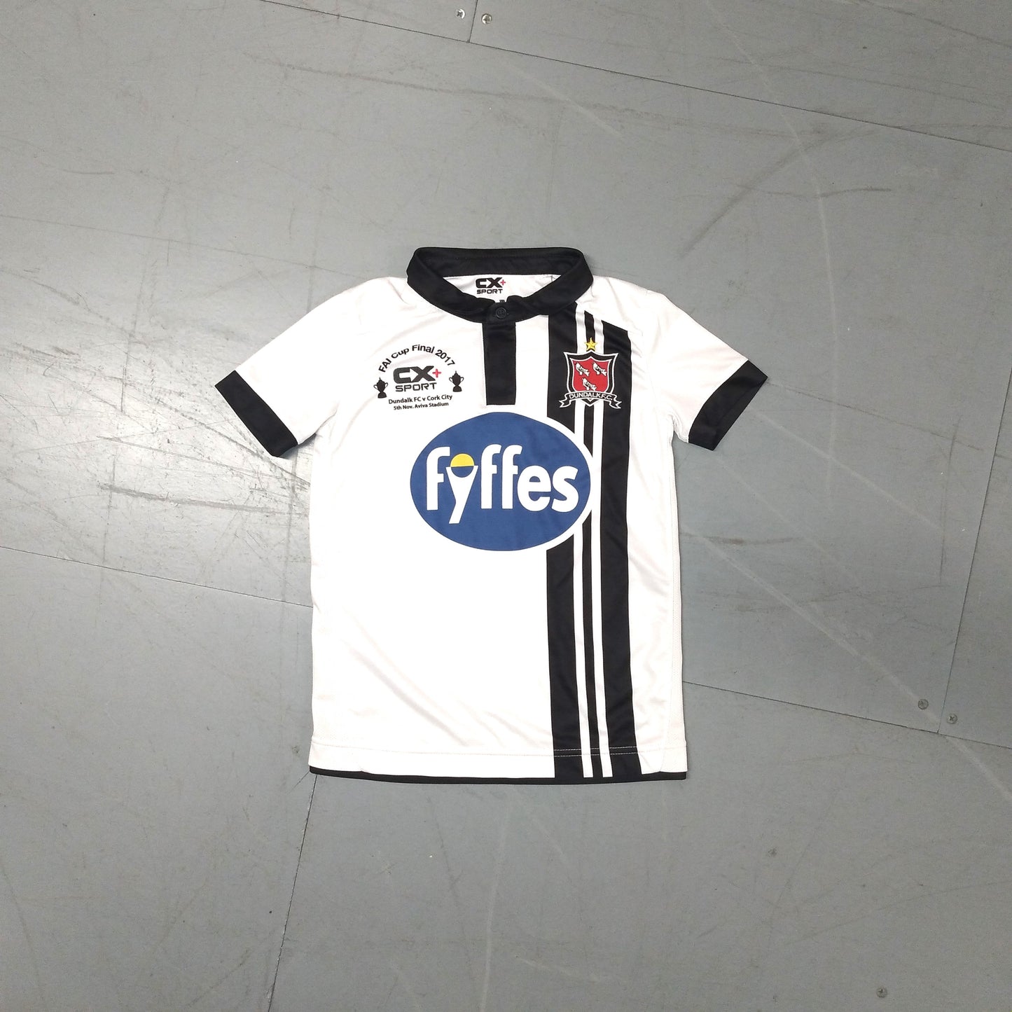 Dundalk FC 2017 Football Jersey CX Sport (7-8 Years) FAI Cup Final  [Very Good]