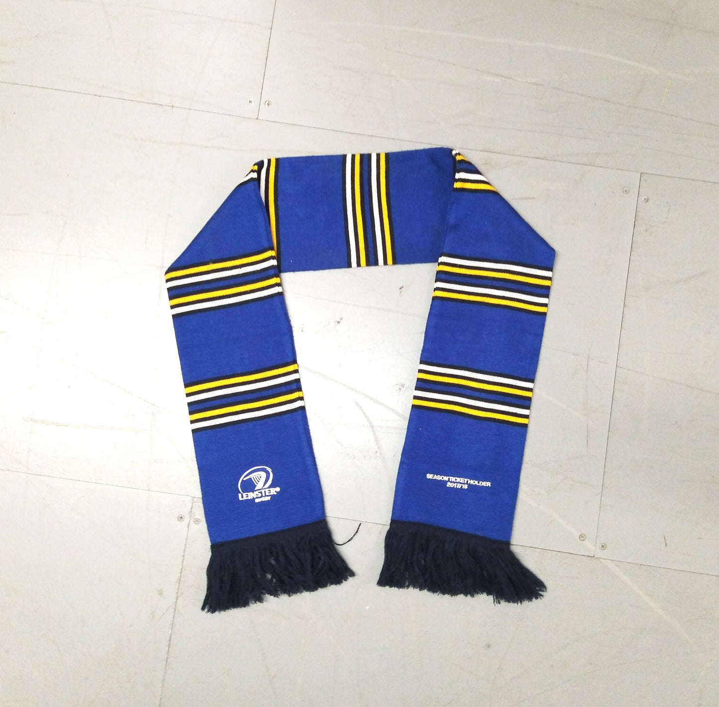 Leinster 2017 / 18 Rugby Scarf Canterbury (One Size)   [Very Good]