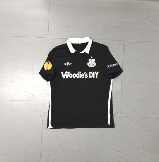 Shamrock Rovers 2011 / 12 Football Jersey Umbro (M)   [Good]