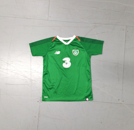 Republic of Ireland 2018 / 19 Football Jersey New Balance (6-7 Years)   [Very Good]