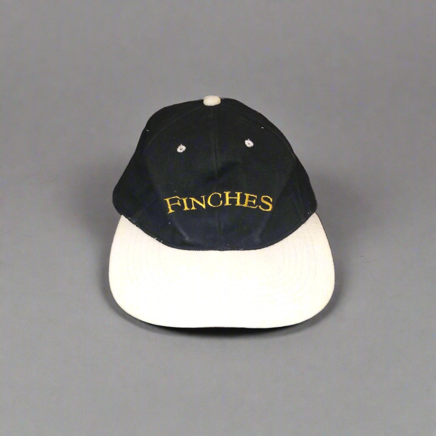 Tipperary GAA    Casual  Cap  1990s  Finches     Unisex Adults       Finches  SHIRTS V SKINS   