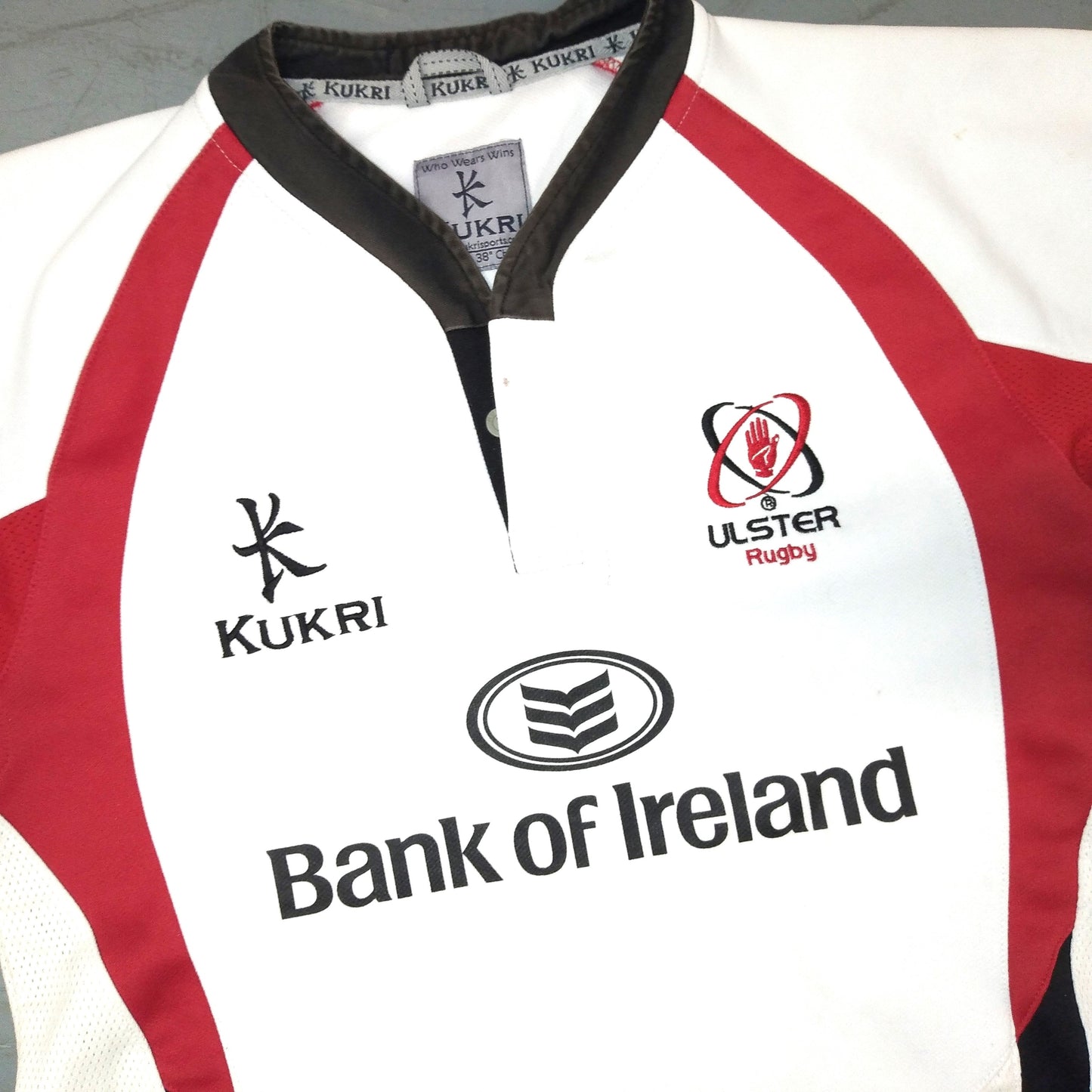 Ulster 2009 / 10 Rugby Jersey Kukri (S)   [Fair]