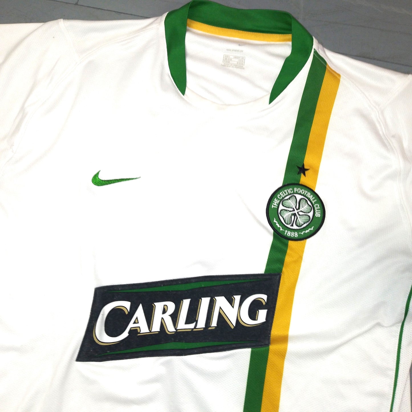 Celtic FC 2006 / 07 Football Jersey Nike (L)   [Average]