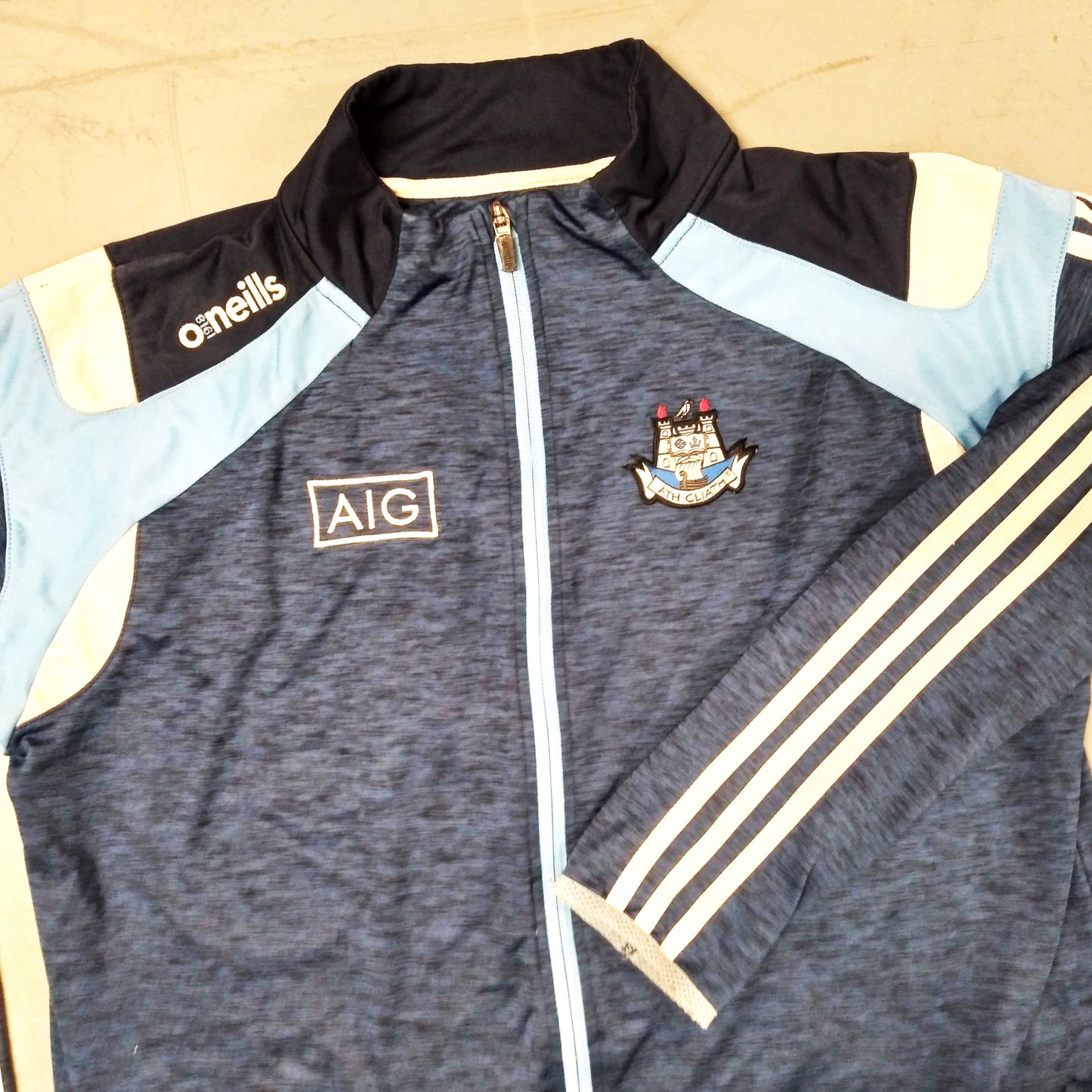 Dublin 2018 / 19 GAA Jacket O'Neills (2XL)   [Good]