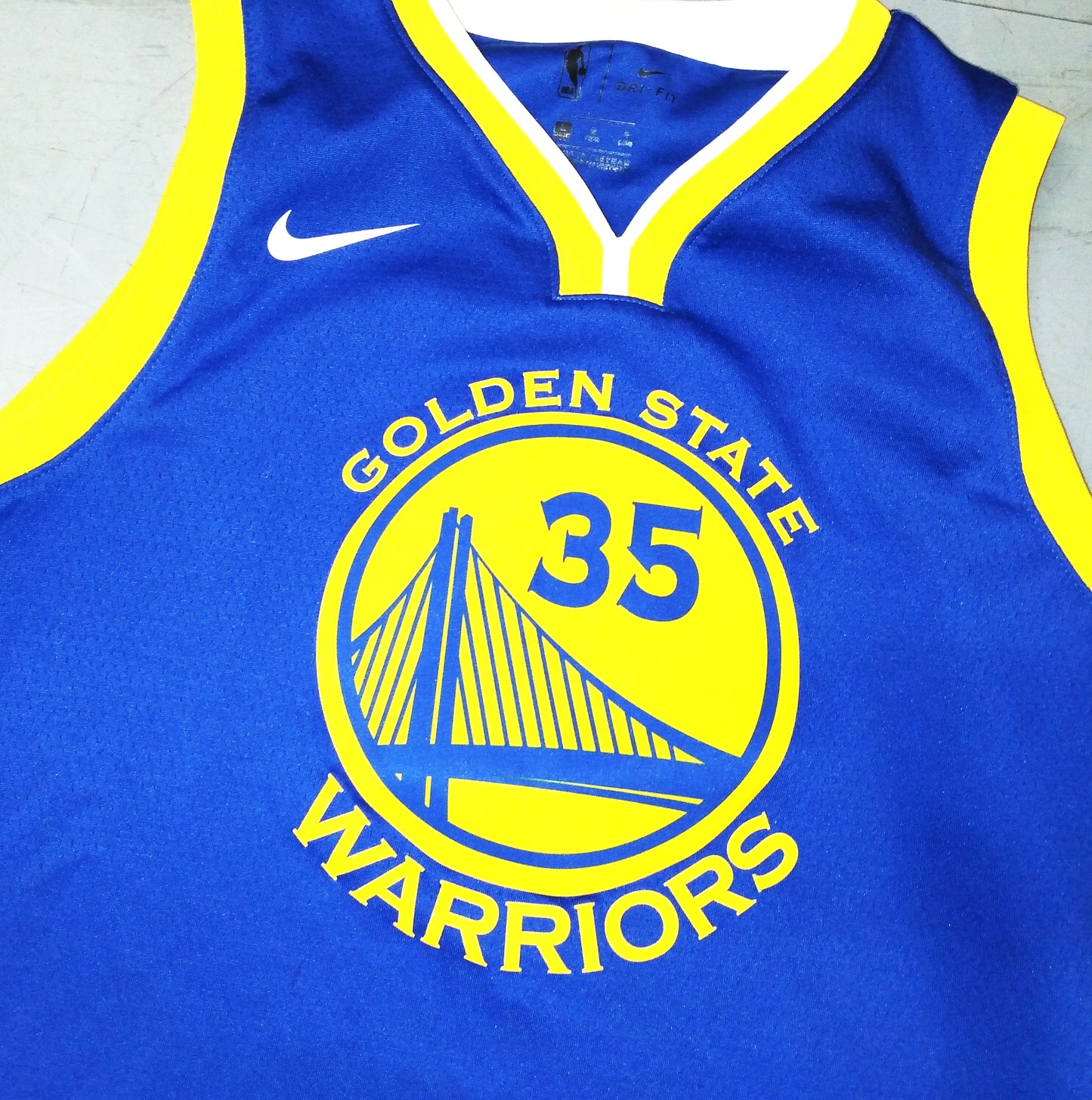 Golden State Warriors 2017 / 18 Basketball Jersey Nike (14-16 years) Steph Curry #35 [Excellent]