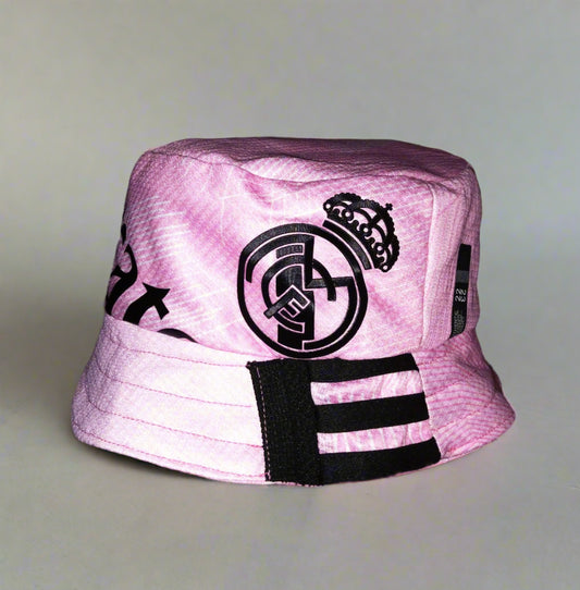 Real Madrid Football    Casual  Bucket Hat  2022 / 23  adidas     Kids       Fly Emirates  Real Madrid Spain La Liga   SHIRTS V SKINS   