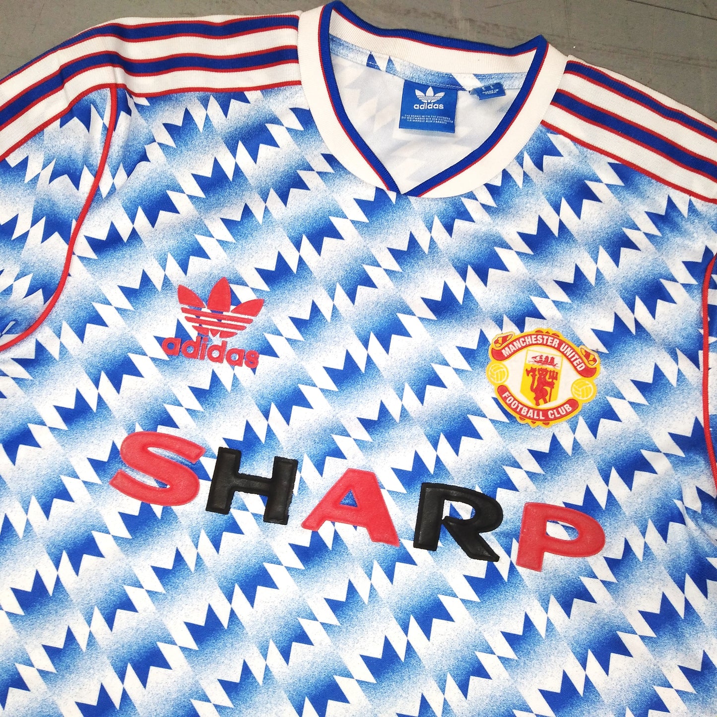 Manchester United 1990 / 91 Football Jersey adidas (S)   [Fair]