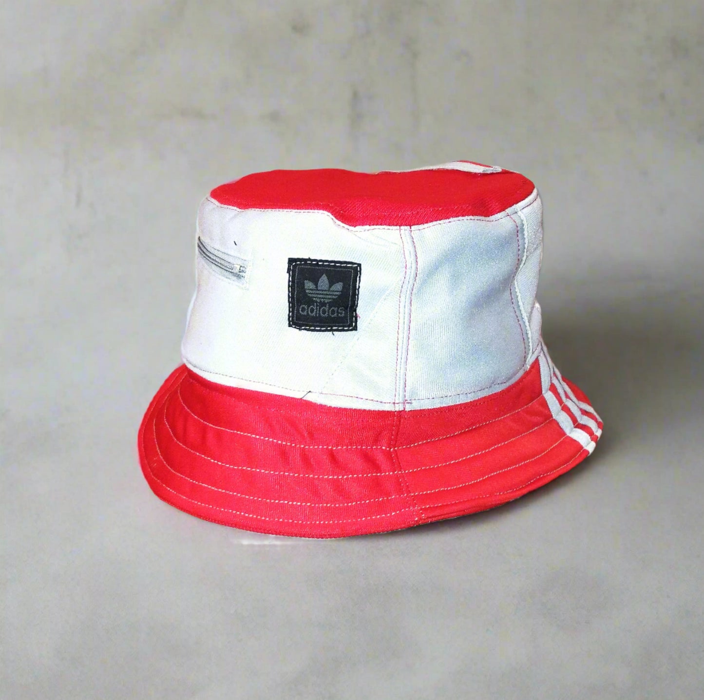 Liverpool FC 1980s Football Bucket Hat♻️ adidas (M) Upcycled  [Excellent]