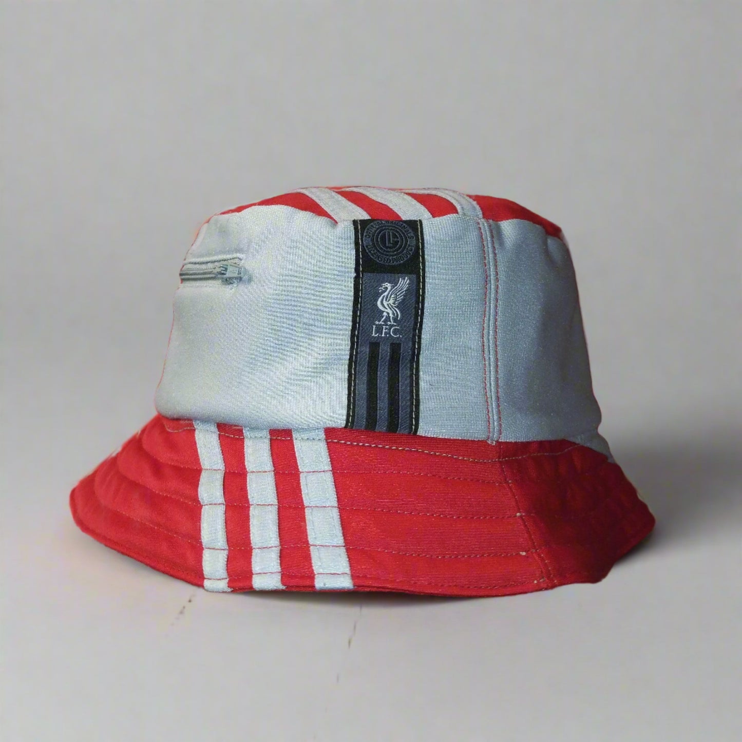 Liverpool FC Football    Casual  Bucket Hat  1980s  adidas     Unisex Adults         Liverpool LFC YNWA Mersyside Anfield Red Vintage retro  SHIRTS V SKINS   