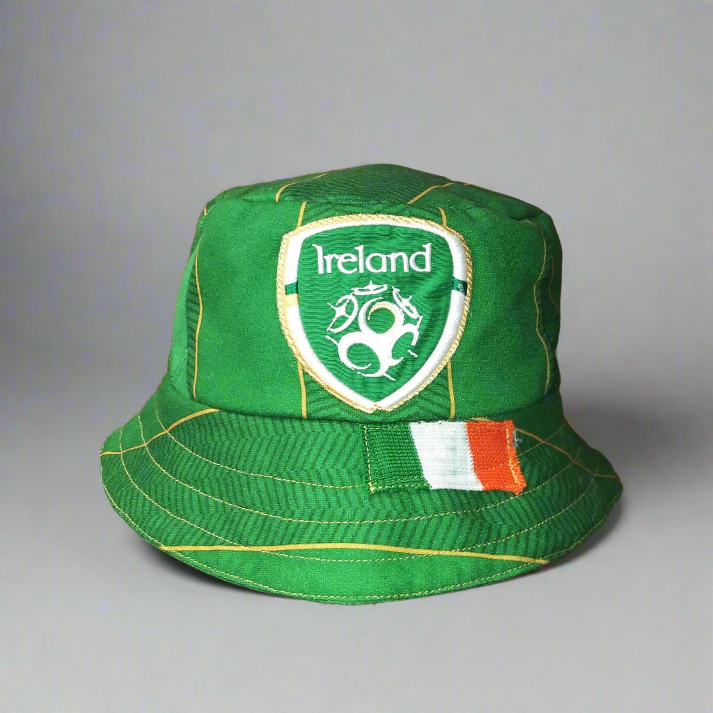 Republic of Ireland Football    Casual  Bucket Hat  2011 / 12  Umbro     Unisex Adults  Retro     3 Three  Republic of ireland Eire Irish Vintage retro world cup european championshop COYBIG COYGIG   SHIRTS V SKINS   