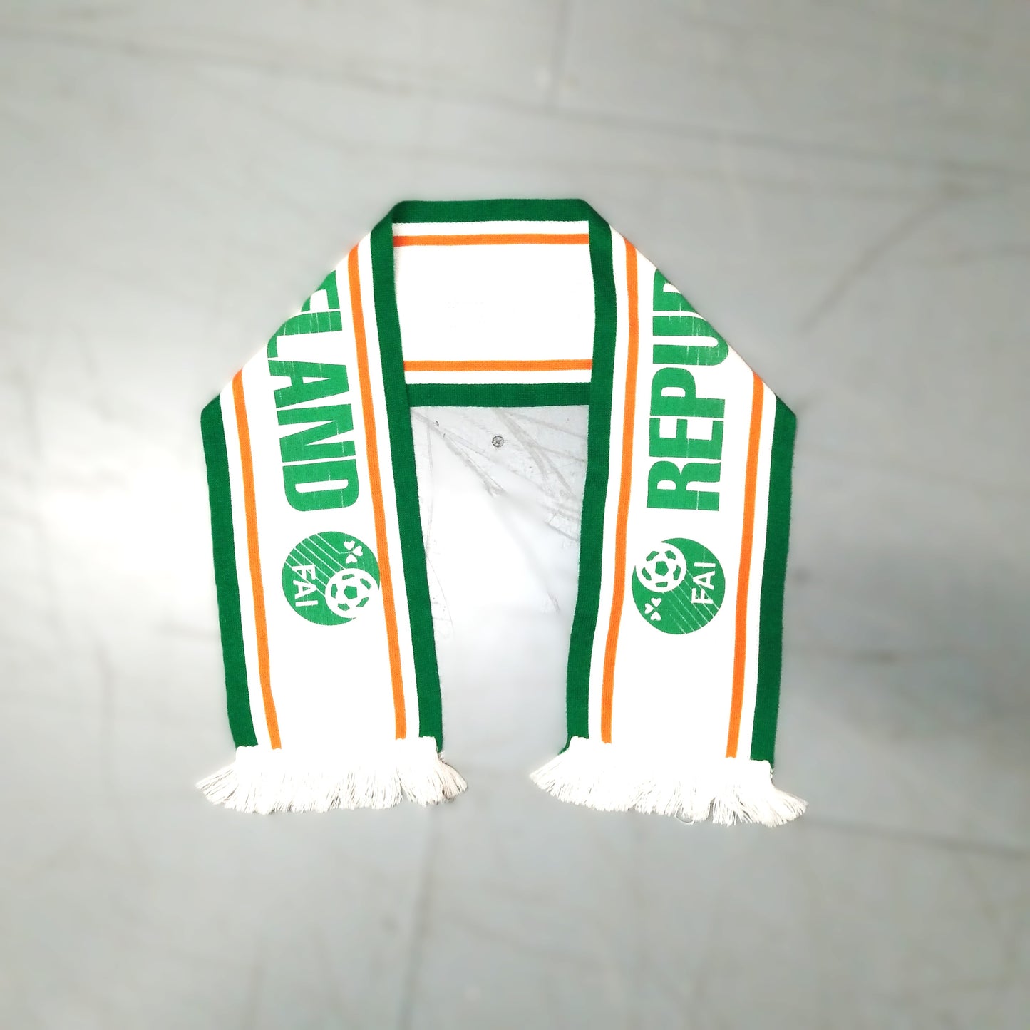 Republic of Ireland Football    Casual  Scarf  1990s       Unisex Adults         Republic of ireland Eire Irish Vintage retro world cup european championshop COYBIG COYGIG   SHIRTS V SKINS   