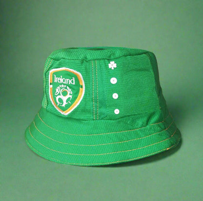 Republic of Ireland 2014 / 15 Football Bucket Hat♻️ Umbro (M) Upcycled  [Excellent]