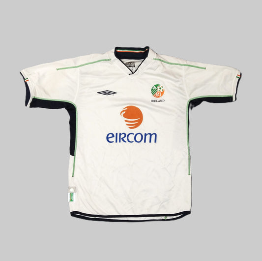 Republic of Ireland 2002 / 03 Football Jersey Umbro (M)   [Average]