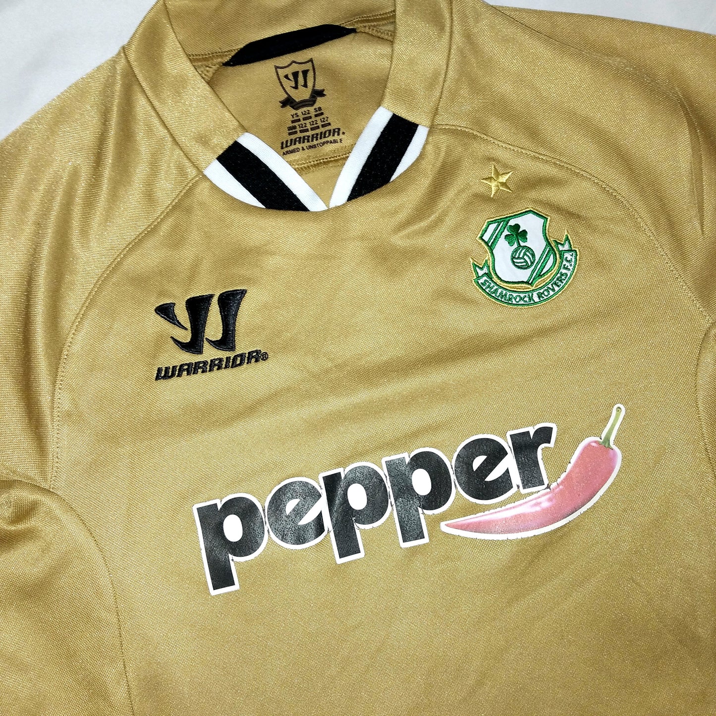 Shamrock Rovers 2014 / 15 Football Jersey Warrior (7-8 Years)   [Average]