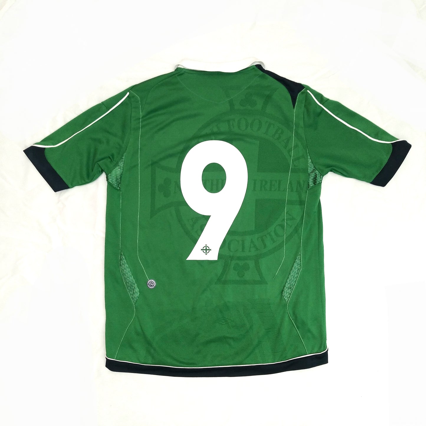 Northern Ireland  2006 / 07 Football Jersey Umbro (11-12 Years) Player Issue #9 [Very Good]