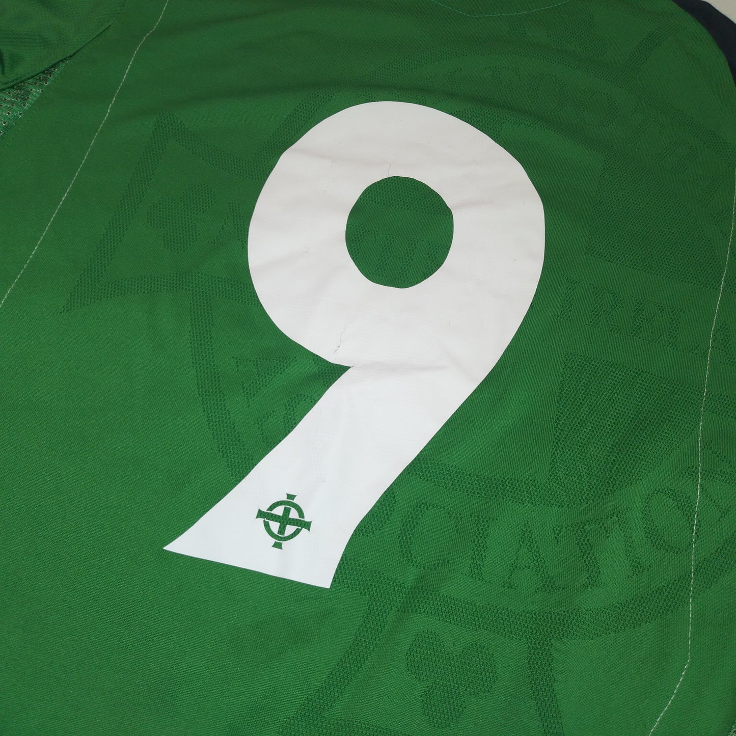 Northern Ireland  2006 / 07 Football Jersey Umbro (11-12 Years) Player Issue #9 [Very Good]