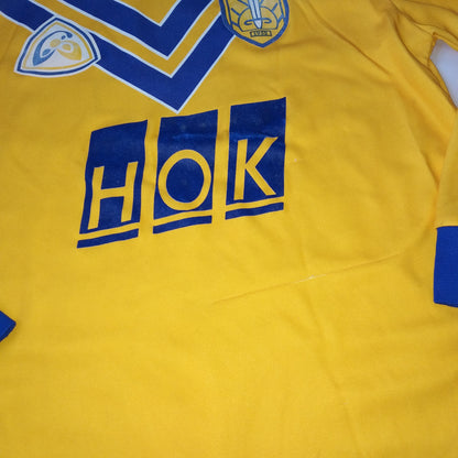 Na Fianna 2001 / 02 GAA Jersey O'Neills (M) Player Issue #4 [Fair]