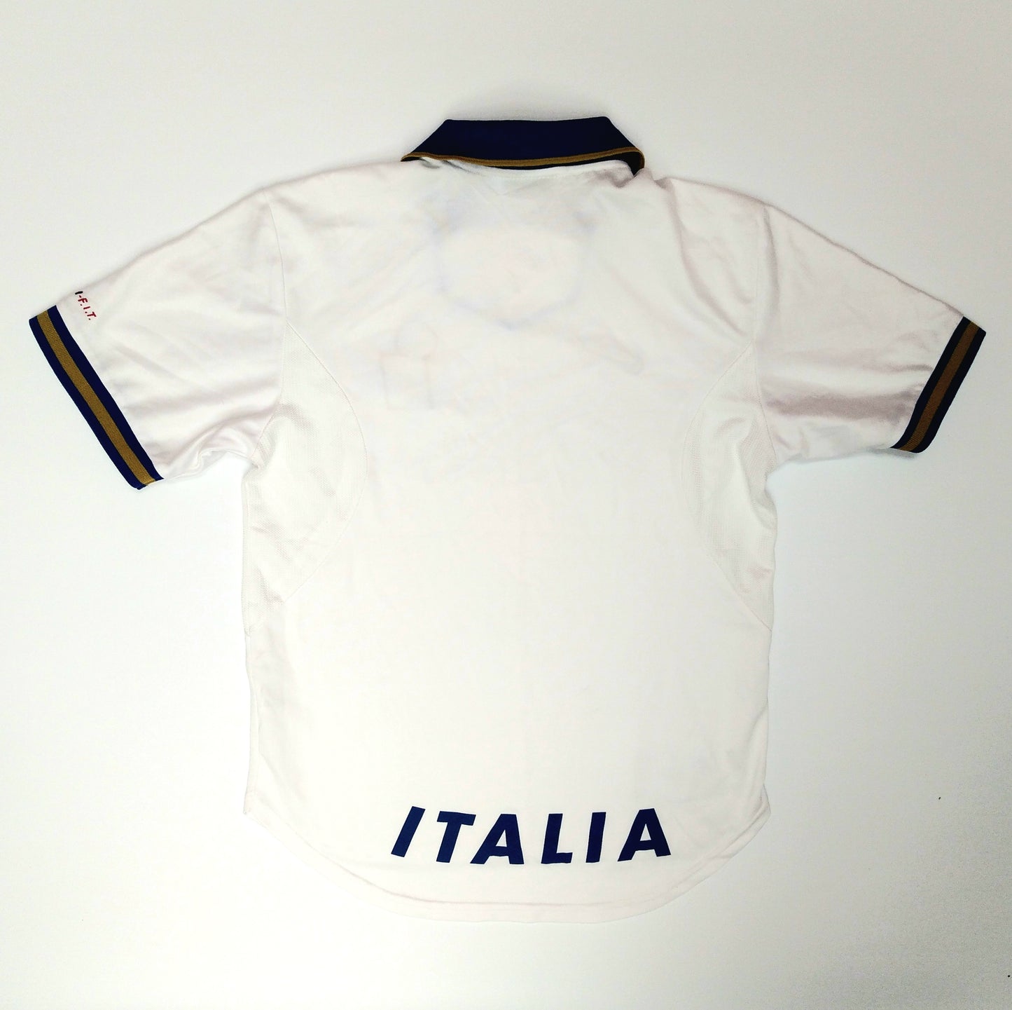 Italy 1996 / 97 Football Jersey Nike (M)   [Very Good]