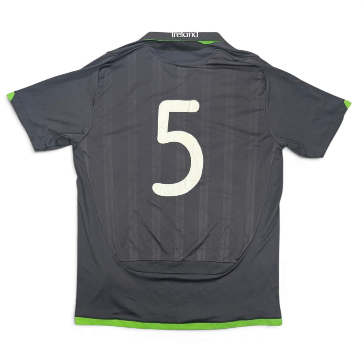 Airtricity League XI Player Issue Umbro Home Football Jersey 2010 #5 (L) [Very Good]